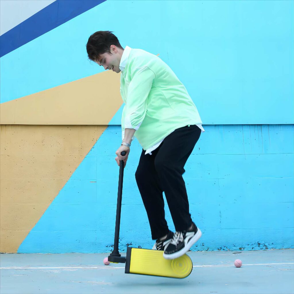 Dual-Axis Trampoline scooter